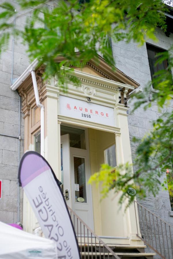 Auberge & Hotel Montreal Espace Confort Exteriör bild