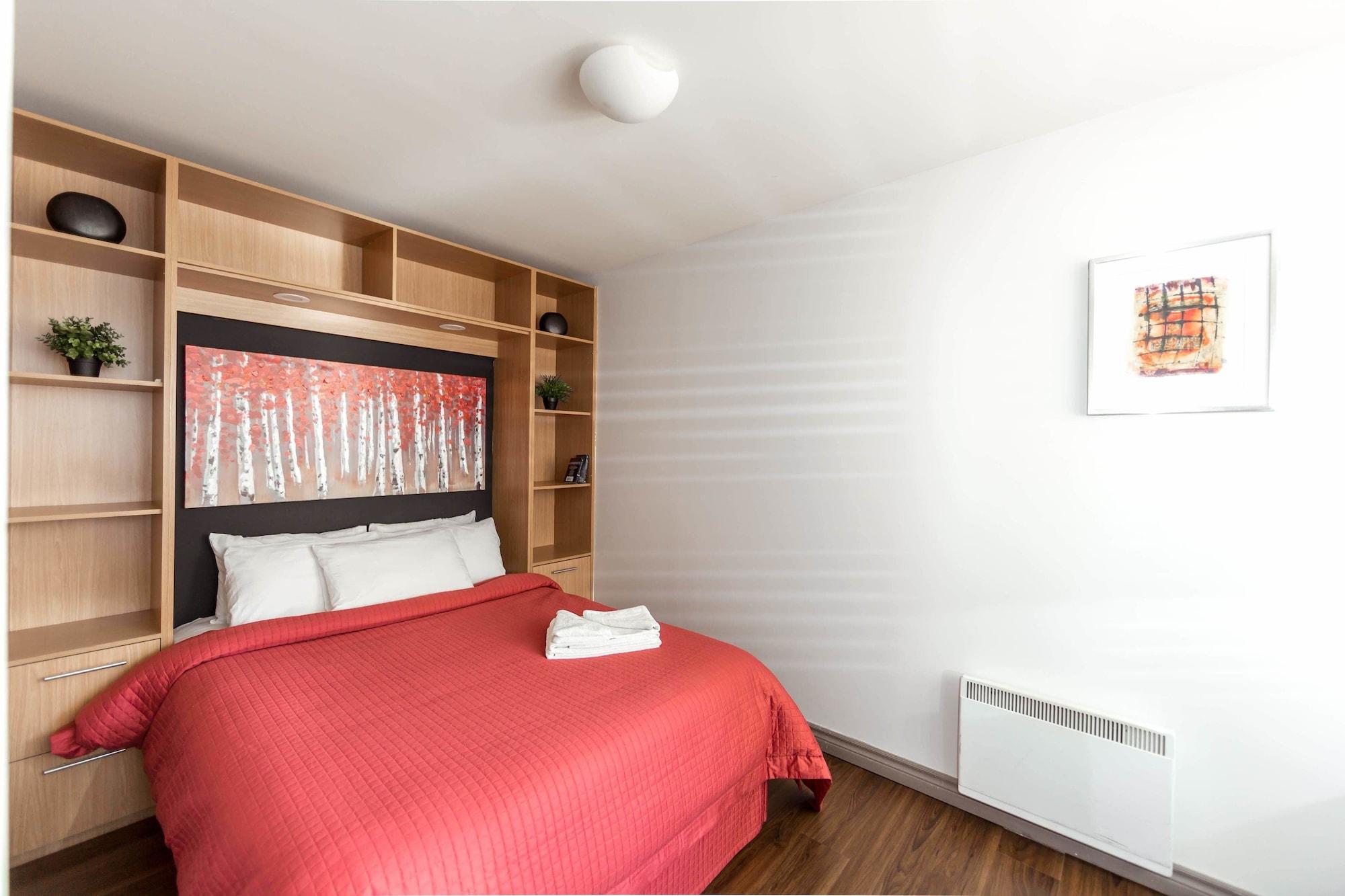 Auberge & Hotel Montreal Espace Confort Exteriör bild